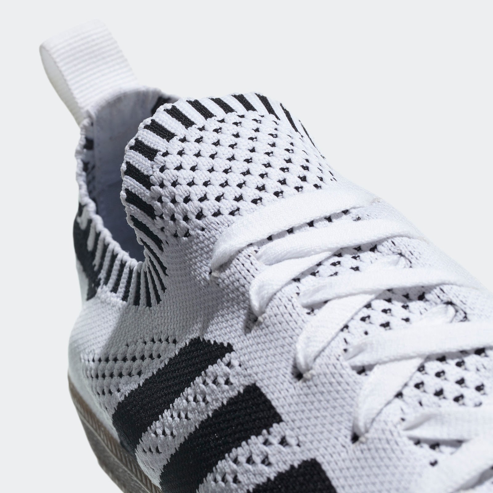 Samba sock primeknit shoes top white